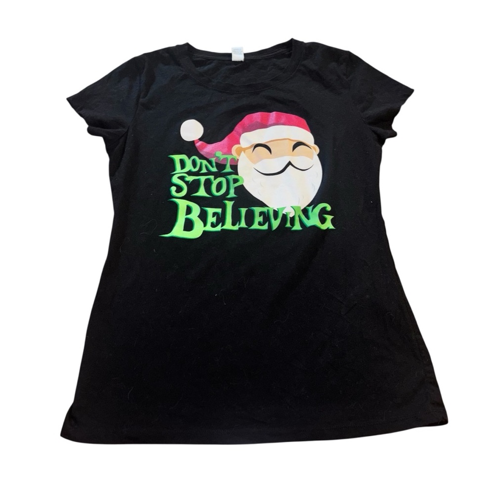 Christmas Shirt Santa Don’t Stop Believing Size Large girls
